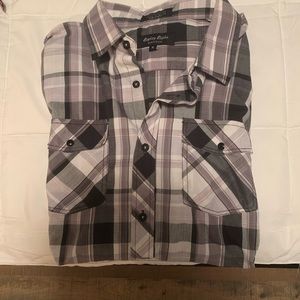 Men’s plaid button down